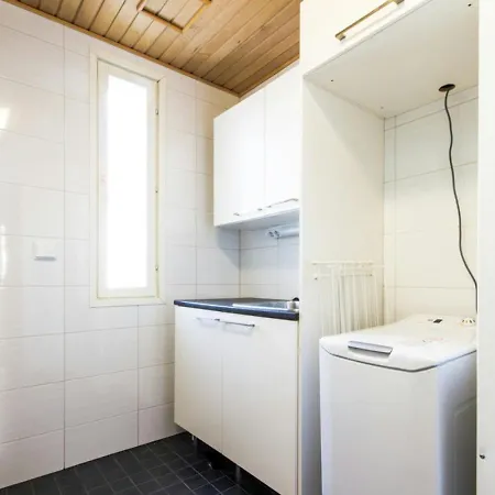 아파트 Spacious For 8 With Sauna