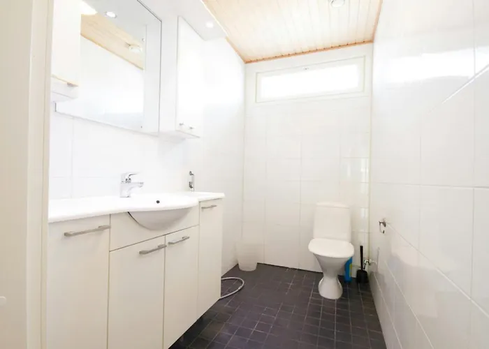 Spacious For 8 With Sauna * كيرافا